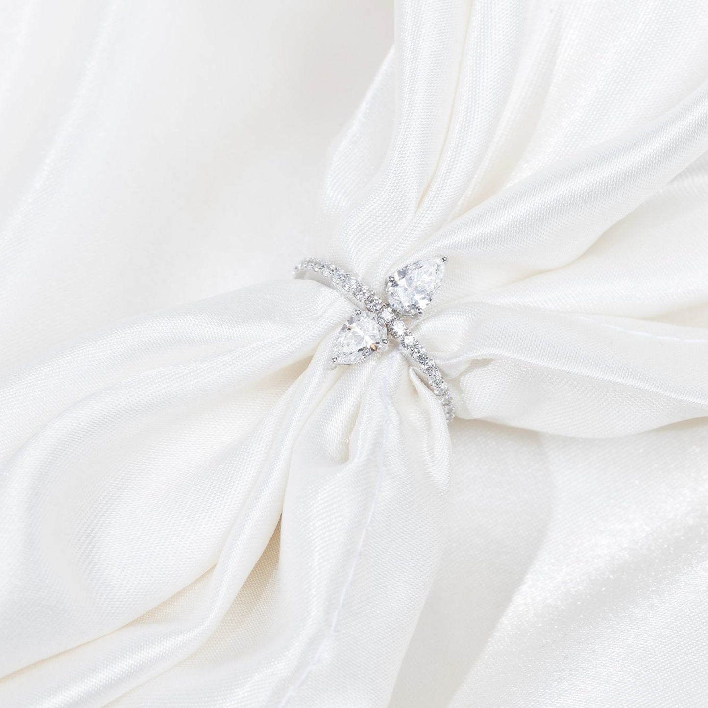 Bella Ring